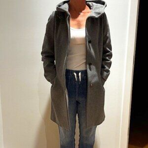 Aritzia/Babaton cashmere and virgin wool coat